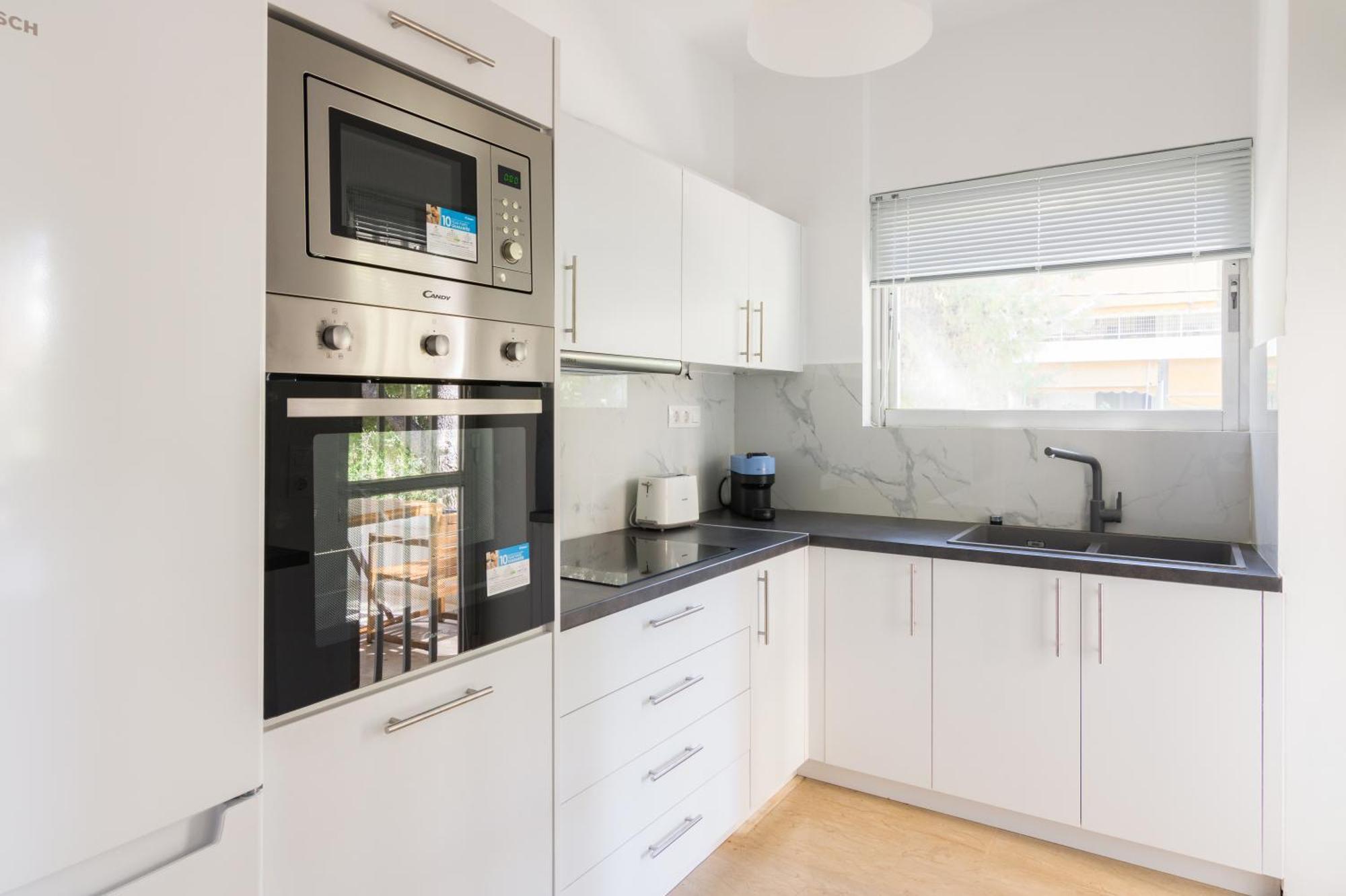Great Two Bedrooms Apartment In Varkiza Vári Exteriér fotografie
